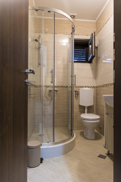 Jedro Apartmani ヘルツェグ・ノヴィ エクステリア 写真